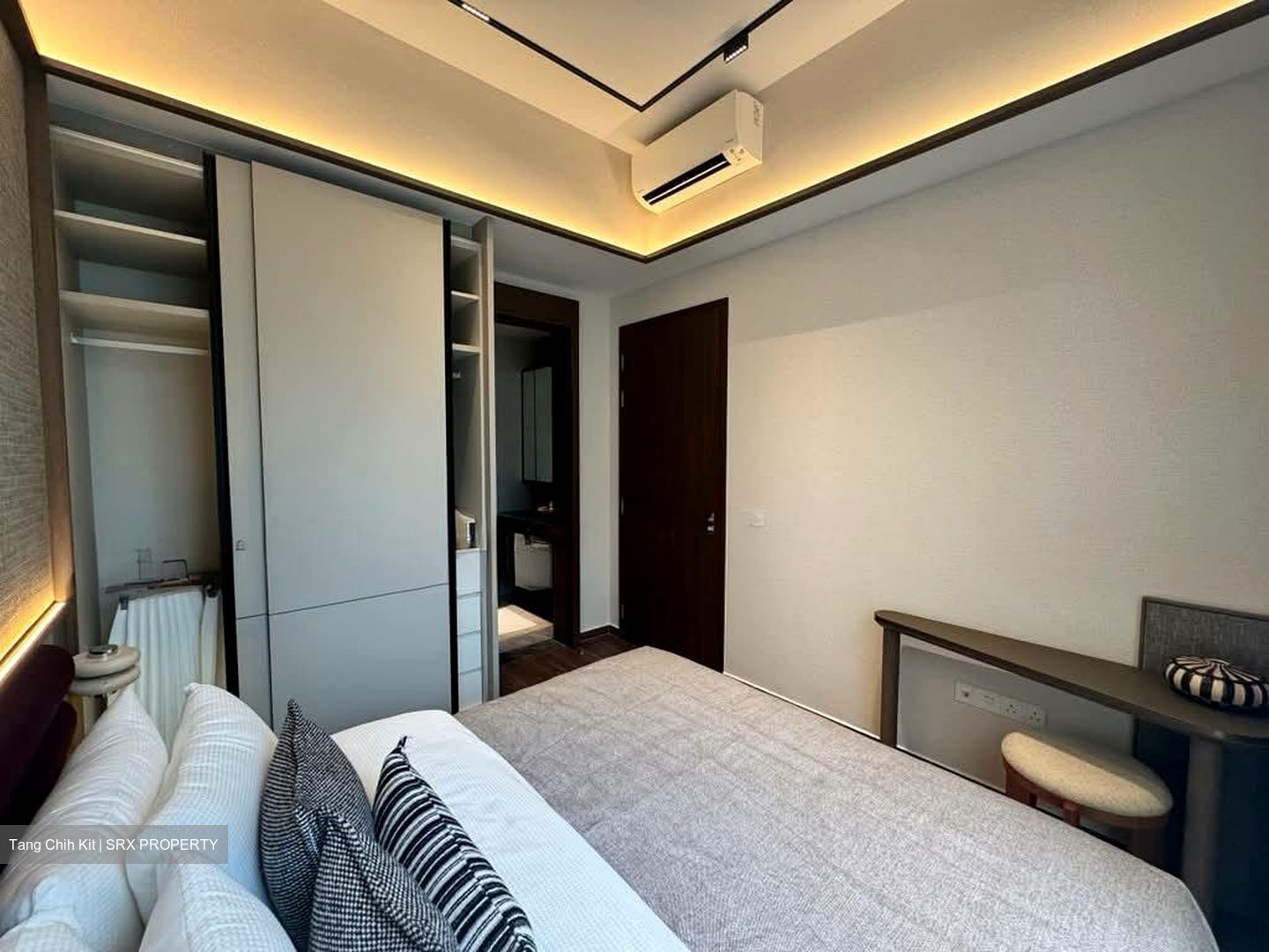Parksuites (D10), Apartment #579100551
